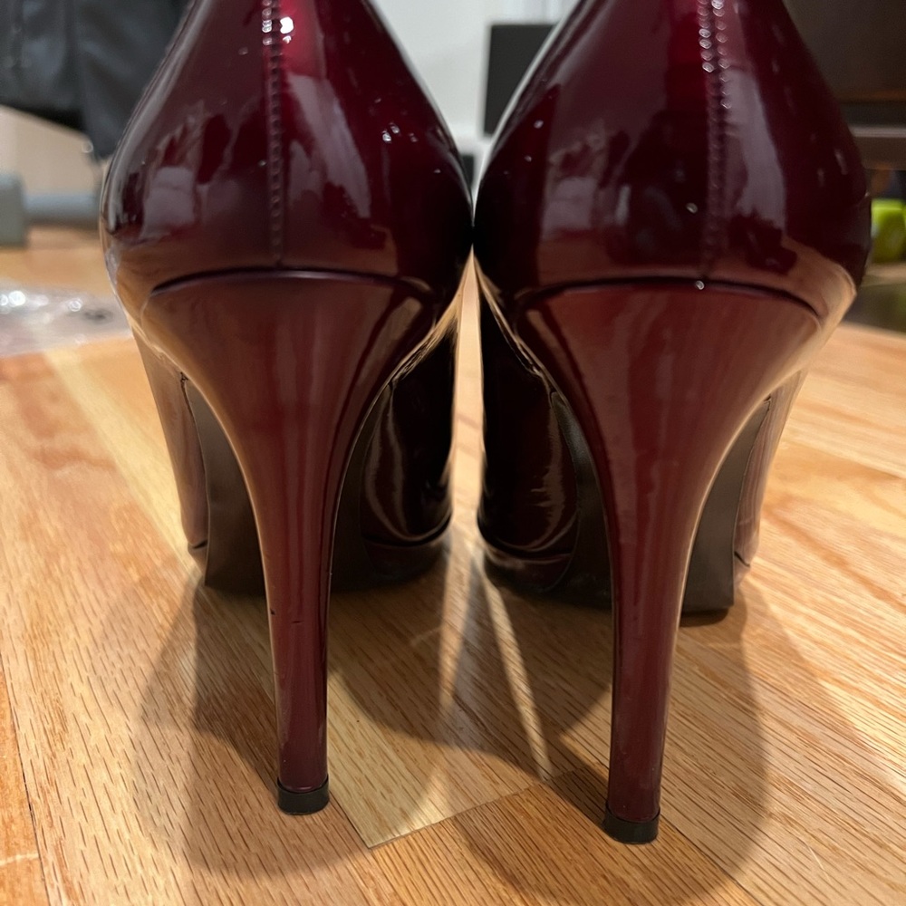 Platswoon Stuart Weitzman heel 9.5